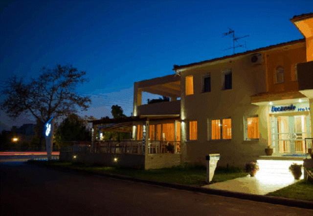 Decauville Hotel Gerakini Exterior photo